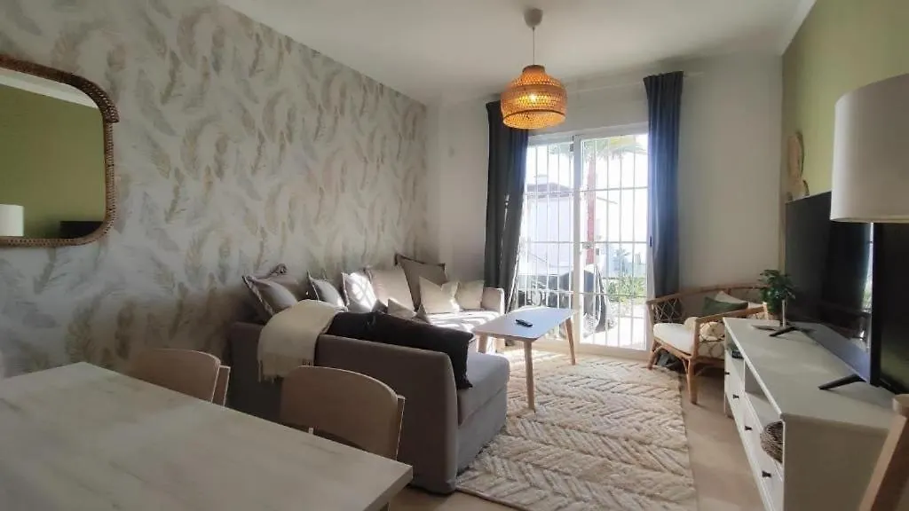 Charming 3 Bedrooms With A Sea View 马尼尔瓦