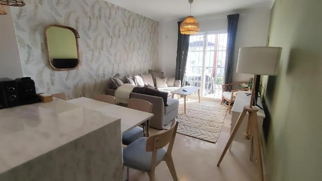 Charming 3 Bedrooms With A Sea View 马尼尔瓦 公寓